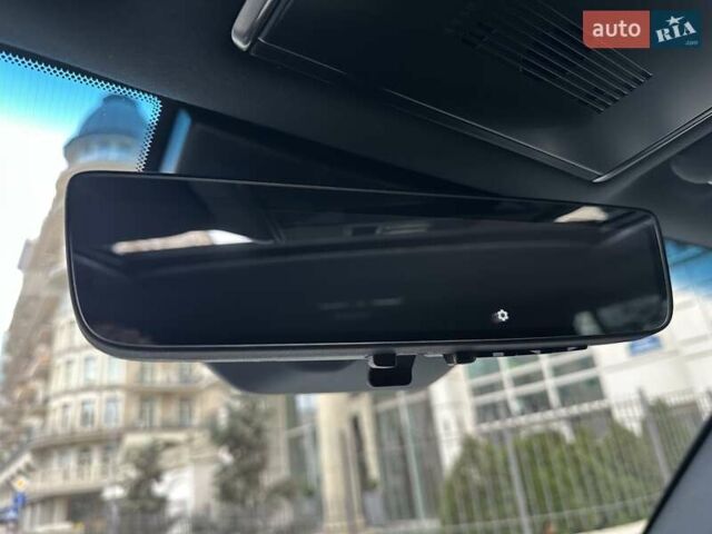 Белый Лексус ЛХ, объемом двигателя 3.35 л и пробегом 12 тыс. км за 120500 $, фото 59 на Automoto.ua