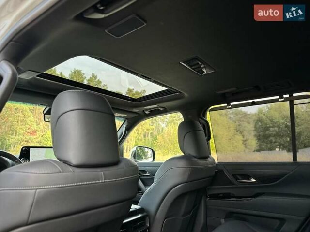 Білий Лексус ЛХ, об'ємом двигуна 3.35 л та пробігом 37 тис. км за 114900 $, фото 54 на Automoto.ua