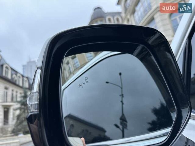 Белый Лексус ЛХ, объемом двигателя 3.45 л и пробегом 20 тыс. км за 127500 $, фото 20 на Automoto.ua