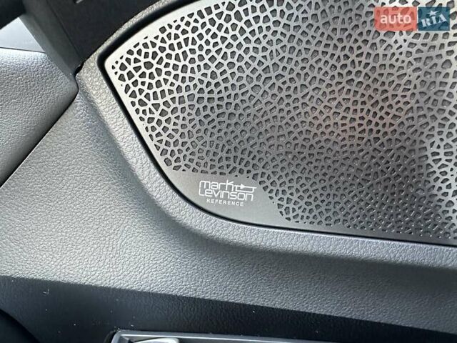 Білий Лексус ЛХ, об'ємом двигуна 3.45 л та пробігом 19 тис. км за 124900 $, фото 33 на Automoto.ua