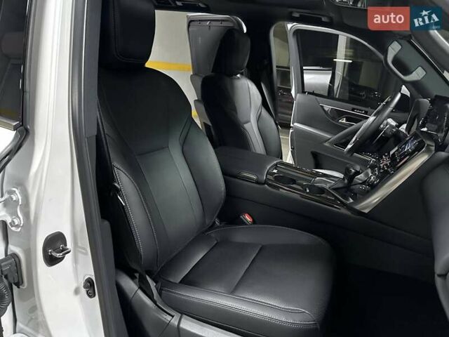 Лексус ЛХ 2022 в Киеве на Automoto.ua Белый Лексус ЛХ, объемом двигателя 3.45 л и пробегом 15 тыс. км за 117500 $, фото 88 на Automoto.ua