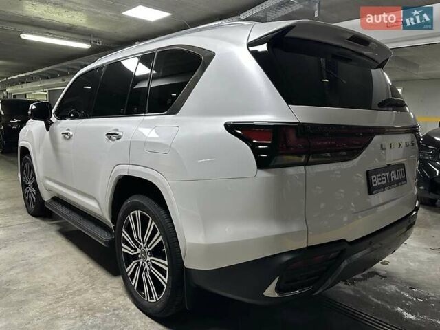 Лексус ЛХ 2022 в Киеве на Automoto.ua Белый Лексус ЛХ, объемом двигателя 3.45 л и пробегом 15 тыс. км за 117500 $, фото 12 на Automoto.ua