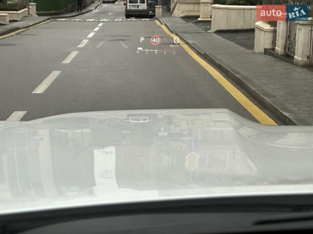 Белый Лексус ЛХ, объемом двигателя 3.35 л и пробегом 12 тыс. км за 120500 $, фото 51 на Automoto.ua