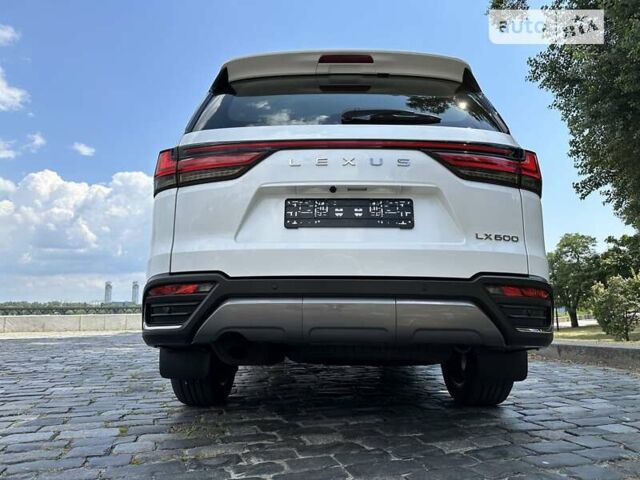 Лексус ЛХ 2022 в Киеве на Automoto.ua Белый Лексус ЛХ, объемом двигателя 3.45 л и пробегом 1 тыс. км за 124999 $, фото 56 на Automoto.ua