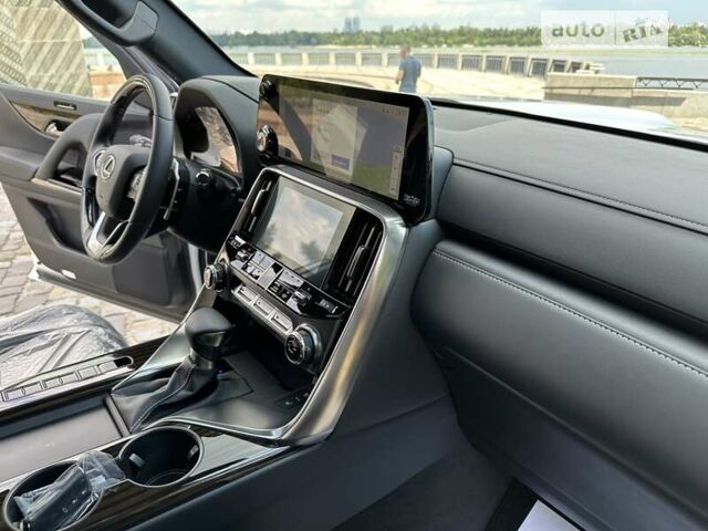 Лексус ЛХ 2022 в Киеве на Automoto.ua Белый Лексус ЛХ, объемом двигателя 3.45 л и пробегом 1 тыс. км за 124999 $, фото 118 на Automoto.ua