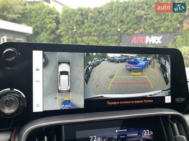 Белый Лексус ЛХ, объемом двигателя 3.35 л и пробегом 40 тыс. км за 117500 $, фото 26 на Automoto.ua