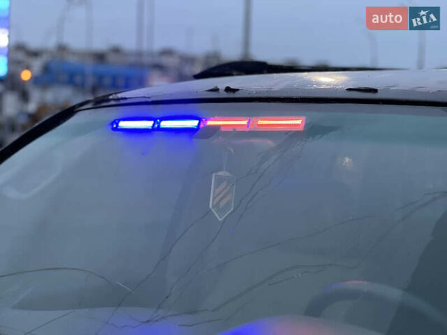 Бежевий Лексус ЛХ, об'ємом двигуна 4.66 л та пробігом 225 тис. км за 8750 $, фото 12 на Automoto.ua