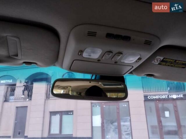 Лексус ЛХ 2001 у Тернополі на Automoto.ua Бежевий Лексус ЛХ, об'ємом двигуна 4.66 л та пробігом 131 тис. км за 13500 $, фото 1 на Automoto.ua