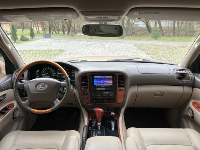 Бежевый Лексус ЛХ, объемом двигателя 4.7 л и пробегом 260 тыс. км за 13500 $, фото 23 на Automoto.ua