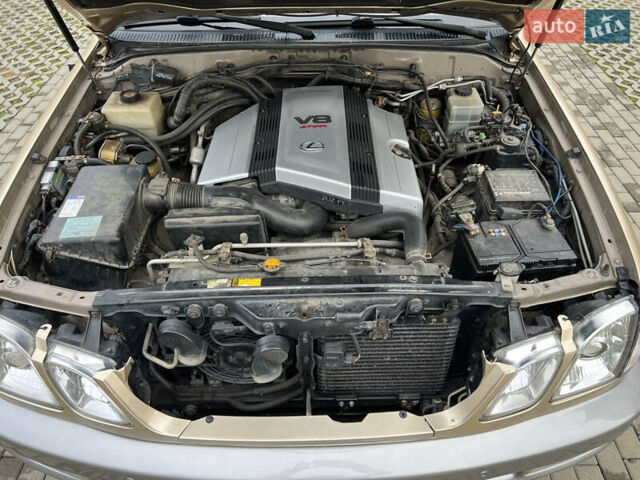 Бежевий Лексус ЛХ, об'ємом двигуна 4.7 л та пробігом 260 тис. км за 13500 $, фото 32 на Automoto.ua