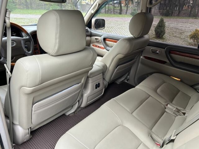 Бежевый Лексус ЛХ, объемом двигателя 4.7 л и пробегом 260 тыс. км за 13500 $, фото 21 на Automoto.ua