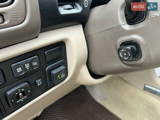 Бежевий Лексус ЛХ, об'ємом двигуна 4.7 л та пробігом 260 тис. км за 13500 $, фото 40 на Automoto.ua