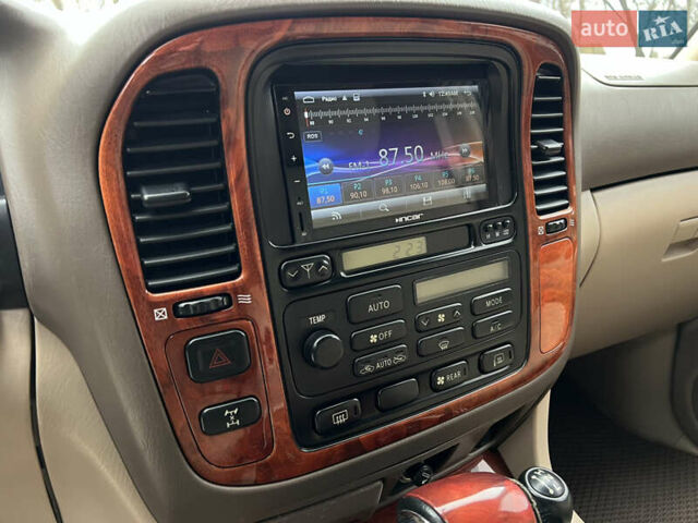 Бежевий Лексус ЛХ, об'ємом двигуна 4.7 л та пробігом 260 тис. км за 13500 $, фото 44 на Automoto.ua