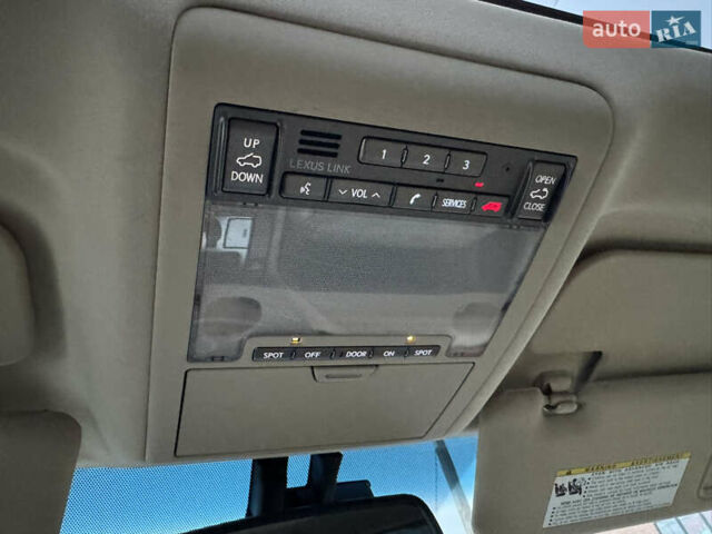 Бежевый Лексус ЛХ, объемом двигателя 5.7 л и пробегом 233 тыс. км за 26500 $, фото 41 на Automoto.ua
