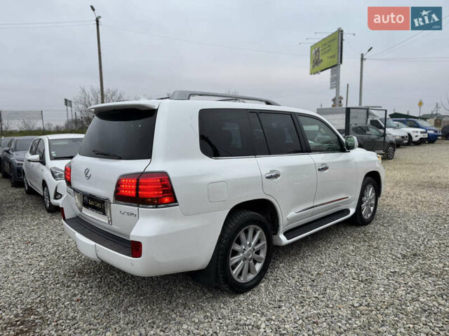 Бежевый Лексус ЛХ, объемом двигателя 5.7 л и пробегом 233 тыс. км за 26500 $, фото 12 на Automoto.ua