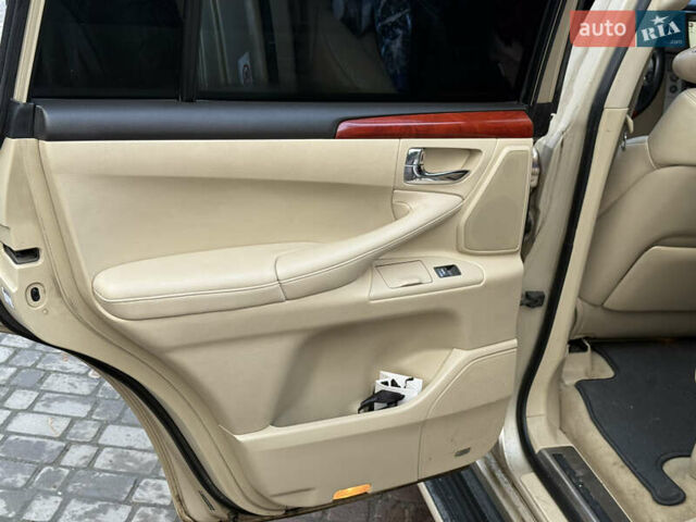 Бежевый Лексус ЛХ, объемом двигателя 5.66 л и пробегом 205 тыс. км за 18999 $, фото 18 на Automoto.ua