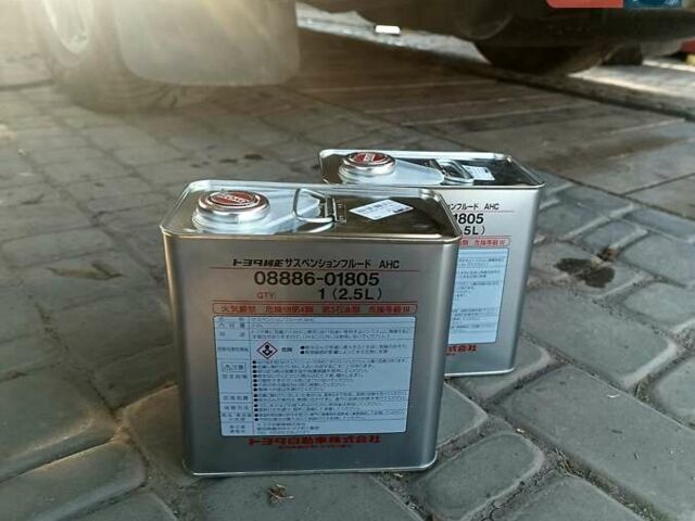 Бежевый Лексус ЛХ, объемом двигателя 5.66 л и пробегом 220 тыс. км за 25500 $, фото 37 на Automoto.ua