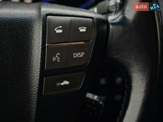 Бежевый Лексус ЛХ, объемом двигателя 5.7 л и пробегом 270 тыс. км за 29890 $, фото 28 на Automoto.ua