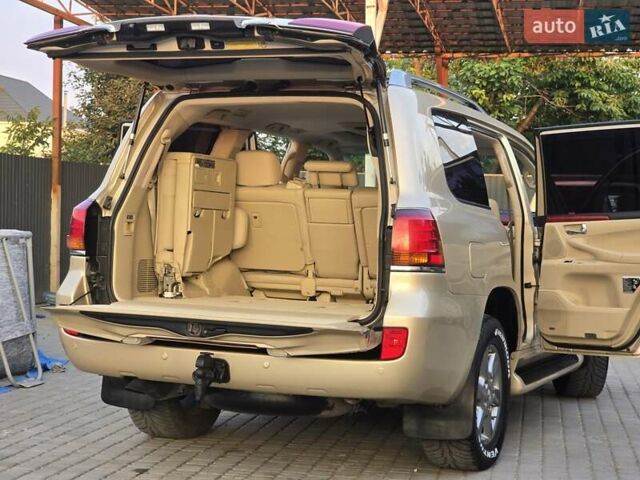 Бежевый Лексус ЛХ, объемом двигателя 5.66 л и пробегом 220 тыс. км за 25500 $, фото 20 на Automoto.ua