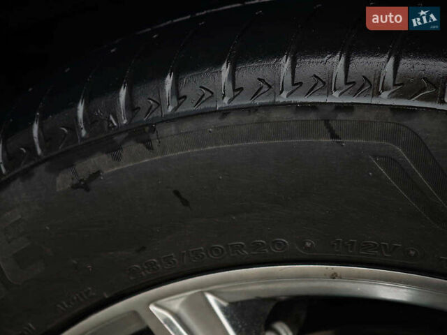 Бежевый Лексус ЛХ, объемом двигателя 5.7 л и пробегом 270 тыс. км за 29890 $, фото 7 на Automoto.ua