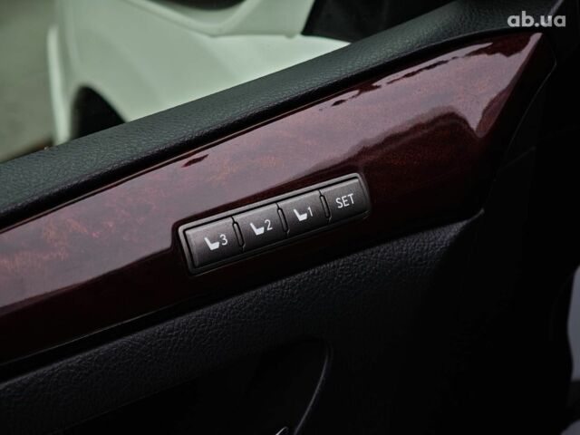 Бежевий Лексус ЛХ, об'ємом двигуна 5.7 л та пробігом 270 тис. км за 29890 $, фото 22 на Automoto.ua