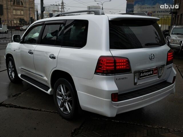 Бежевий Лексус ЛХ, об'ємом двигуна 5.7 л та пробігом 270 тис. км за 29890 $, фото 10 на Automoto.ua