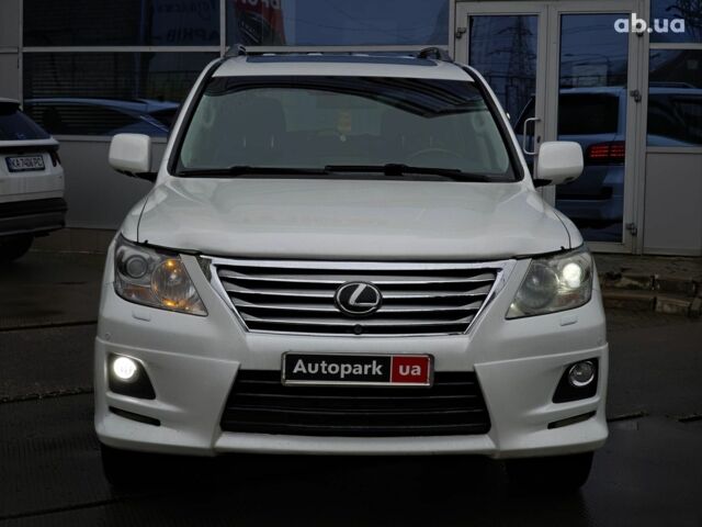 Бежевий Лексус ЛХ, об'ємом двигуна 5.7 л та пробігом 270 тис. км за 29890 $, фото 1 на Automoto.ua
