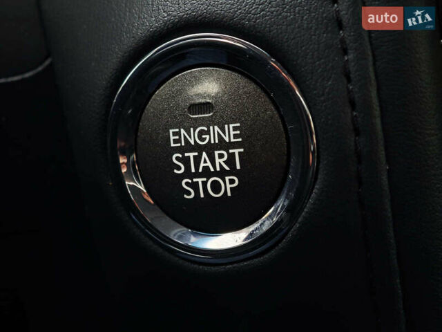 Бежевый Лексус ЛХ, объемом двигателя 5.7 л и пробегом 270 тыс. км за 29890 $, фото 29 на Automoto.ua