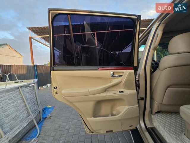 Бежевый Лексус ЛХ, объемом двигателя 5.66 л и пробегом 220 тыс. км за 25500 $, фото 16 на Automoto.ua