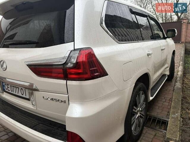 Бежевый Лексус ЛХ, объемом двигателя 4.5 л и пробегом 210 тыс. км за 51000 $, фото 3 на Automoto.ua
