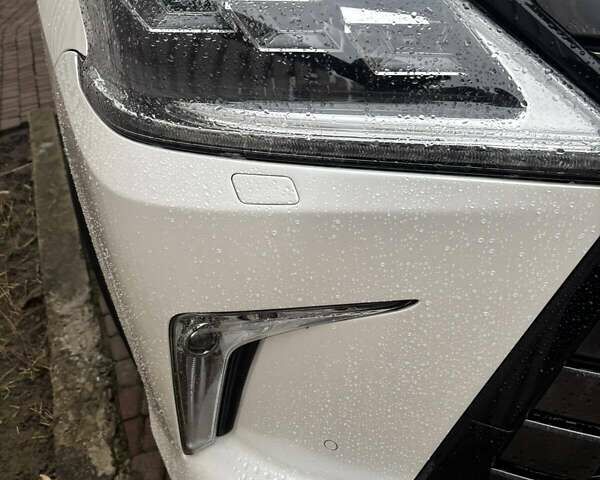 Бежевый Лексус ЛХ, объемом двигателя 4.5 л и пробегом 210 тыс. км за 51000 $, фото 7 на Automoto.ua