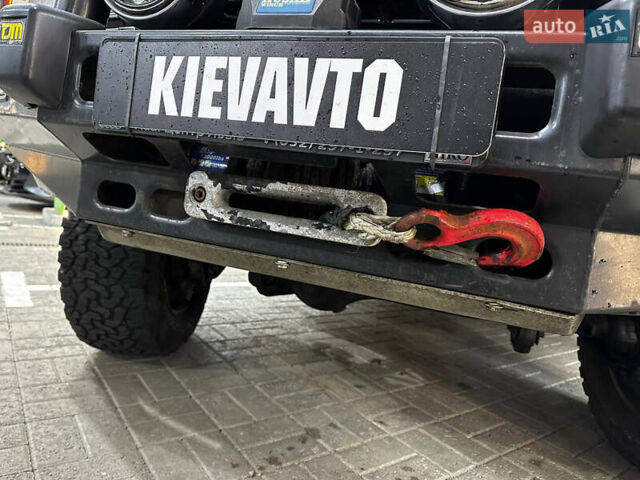 Черный Лексус ЛХ, объемом двигателя 4.5 л и пробегом 130 тыс. км за 17000 $, фото 23 на Automoto.ua