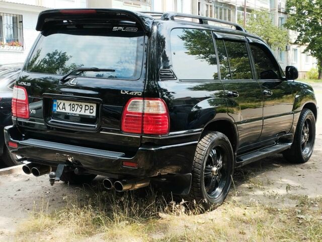 Черный Лексус ЛХ, объемом двигателя 4.7 л и пробегом 330 тыс. км за 11999 $, фото 3 на Automoto.ua