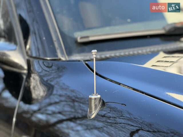 Чорний Лексус ЛХ, об'ємом двигуна 4.7 л та пробігом 380 тис. км за 12500 $, фото 18 на Automoto.ua