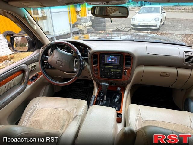 Чорний Лексус ЛХ, об'ємом двигуна 4.7 л та пробігом 237 тис. км за 8200 $, фото 10 на Automoto.ua