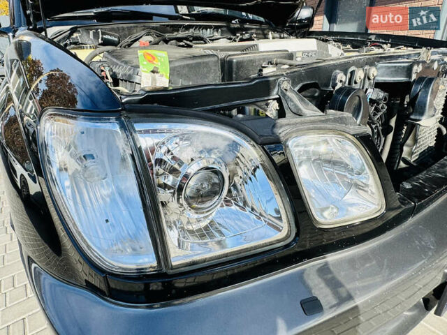 Чорний Лексус ЛХ, об'ємом двигуна 4.66 л та пробігом 348 тис. км за 11200 $, фото 70 на Automoto.ua