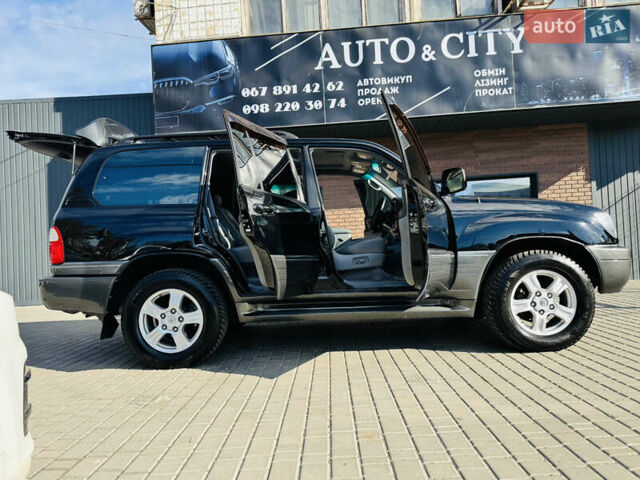 Чорний Лексус ЛХ, об'ємом двигуна 4.66 л та пробігом 348 тис. км за 11200 $, фото 10 на Automoto.ua