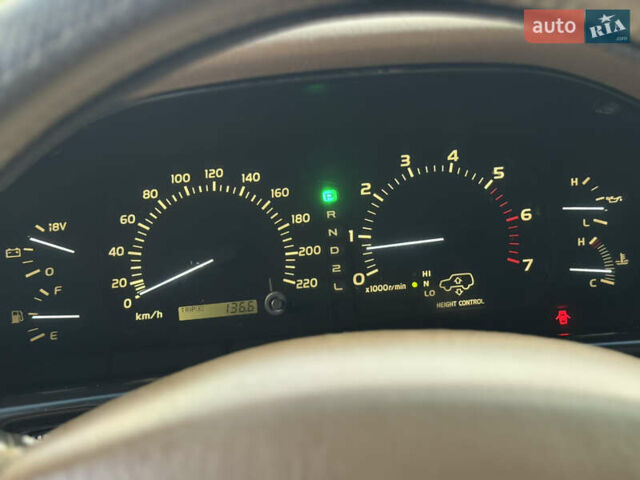 Чорний Лексус ЛХ, об'ємом двигуна 4.7 л та пробігом 380 тис. км за 12500 $, фото 16 на Automoto.ua