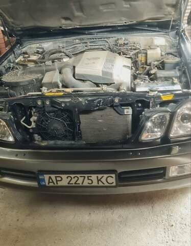 Чорний Лексус ЛХ, об'ємом двигуна 4.7 л та пробігом 308 тис. км за 11500 $, фото 7 на Automoto.ua