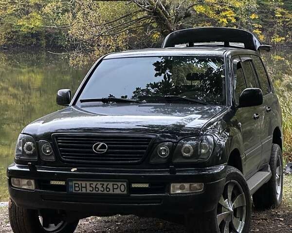Черный Лексус ЛХ, объемом двигателя 4.66 л и пробегом 367 тыс. км за 17500 $, фото 2 на Automoto.ua
