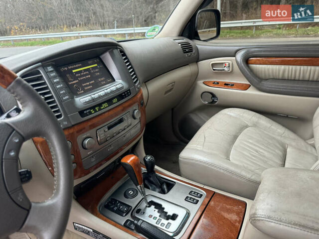 Чорний Лексус ЛХ, об'ємом двигуна 4.7 л та пробігом 330 тис. км за 13000 $, фото 14 на Automoto.ua