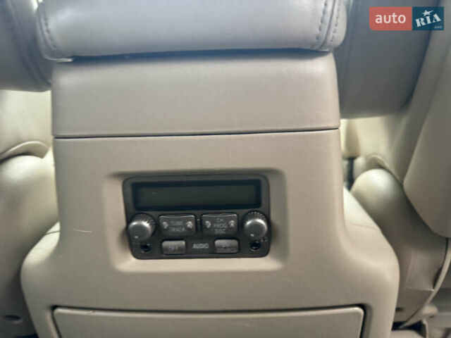 Чорний Лексус ЛХ, об'ємом двигуна 4.7 л та пробігом 330 тис. км за 13000 $, фото 7 на Automoto.ua