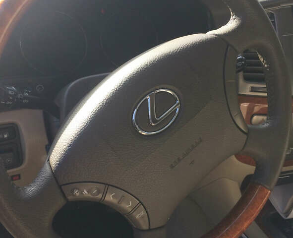 Чорний Лексус ЛХ, об'ємом двигуна 4.67 л та пробігом 286 тис. км за 12500 $, фото 20 на Automoto.ua