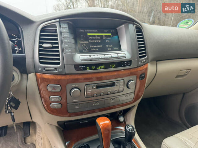 Чорний Лексус ЛХ, об'ємом двигуна 4.7 л та пробігом 330 тис. км за 13000 $, фото 13 на Automoto.ua