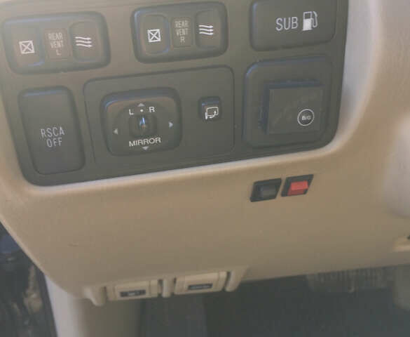 Чорний Лексус ЛХ, об'ємом двигуна 4.67 л та пробігом 286 тис. км за 12500 $, фото 21 на Automoto.ua