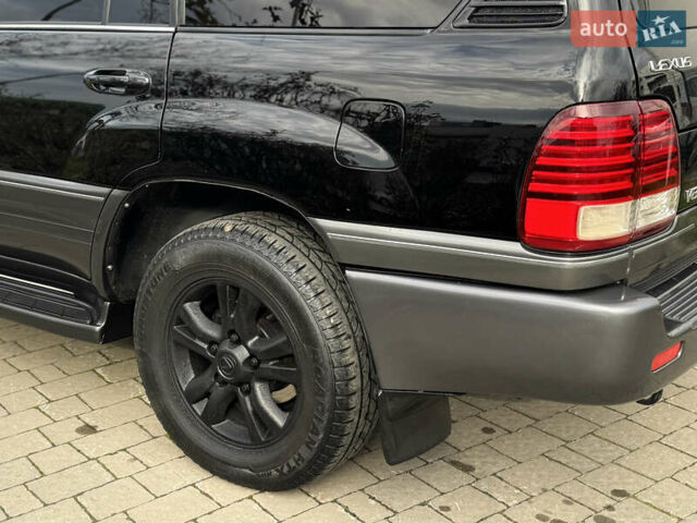 Чорний Лексус ЛХ, об'ємом двигуна 4.7 л та пробігом 250 тис. км за 12900 $, фото 11 на Automoto.ua