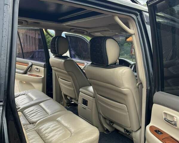 Черный Лексус ЛХ, объемом двигателя 4.66 л и пробегом 260 тыс. км за 18000 $, фото 16 на Automoto.ua