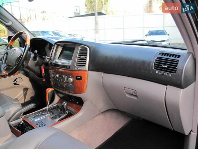 Чорний Лексус ЛХ, об'ємом двигуна 4.66 л та пробігом 303 тис. км за 13800 $, фото 49 на Automoto.ua