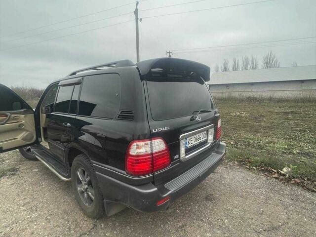 Чорний Лексус ЛХ, об'ємом двигуна 4.7 л та пробігом 282 тис. км за 14000 $, фото 4 на Automoto.ua