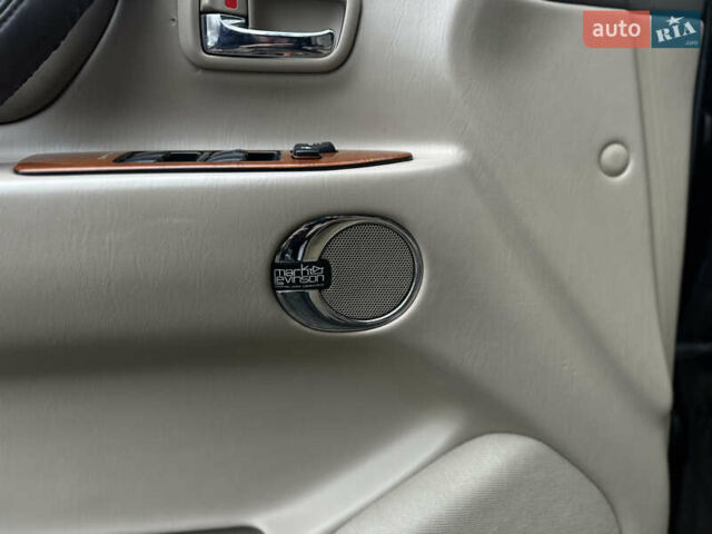 Черный Лексус ЛХ, объемом двигателя 4.66 л и пробегом 286 тыс. км за 13799 $, фото 16 на Automoto.ua